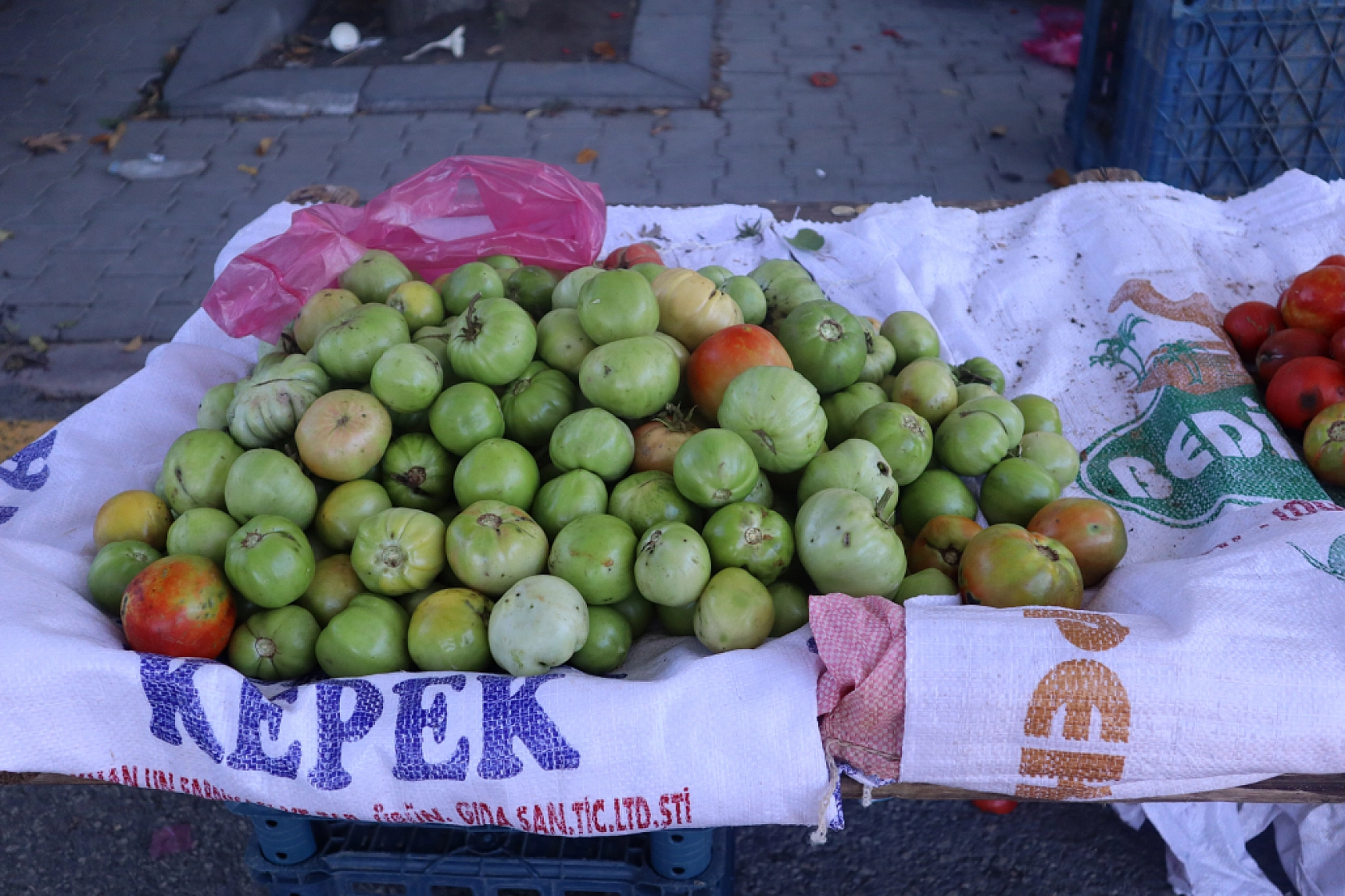 Malatyalıların Turşu Hazırlıkları Pahalıya Patladı! Fiyatlar Cep Yakıyor..!