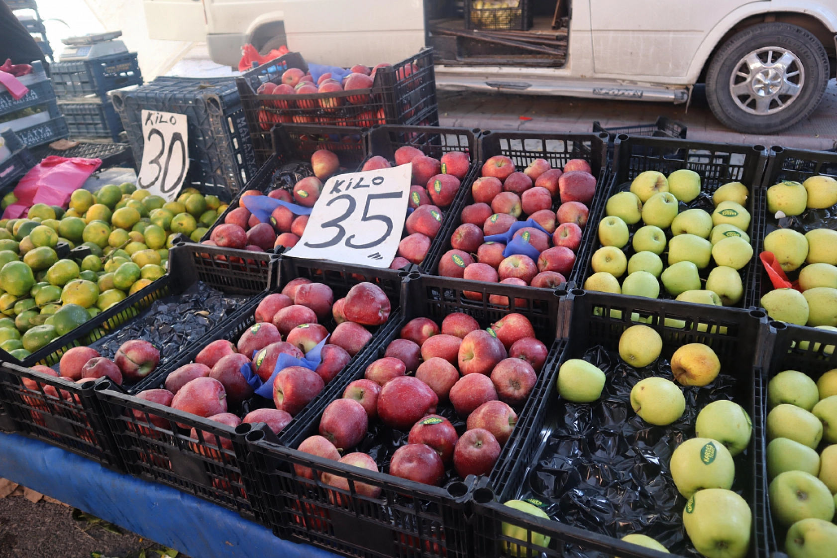 Malatyalıların Turşu Hazırlıkları Pahalıya Patladı! Fiyatlar Cep Yakıyor..!