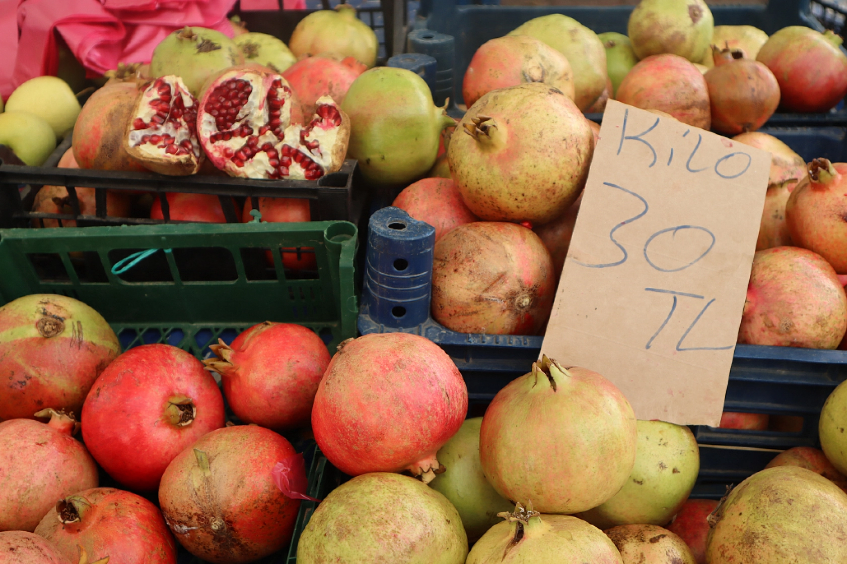 Malatyalıların Turşu Hazırlıkları Pahalıya Patladı! Fiyatlar Cep Yakıyor..!