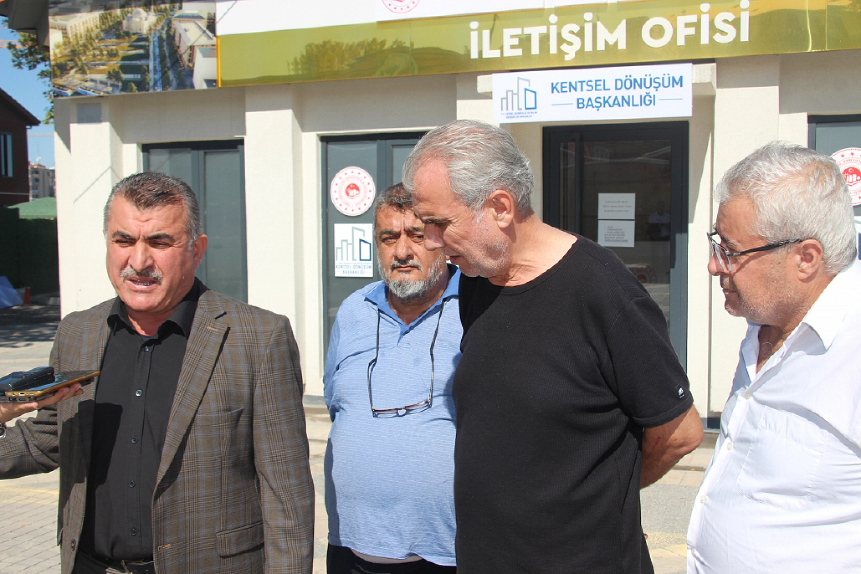 Malatya'da Bürokrasi Ağır İşliyor: Rezerv Alan Mağdur Ediyor…!