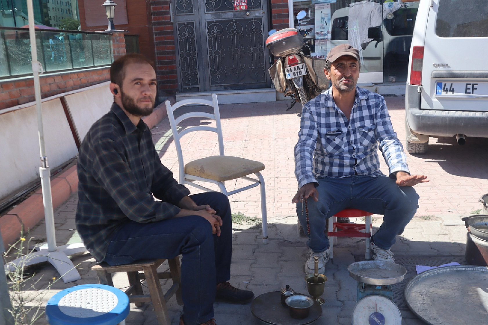 Malatya'da Bit Pazarı gerginliği: Esnaf kalıcı yer istiyor..