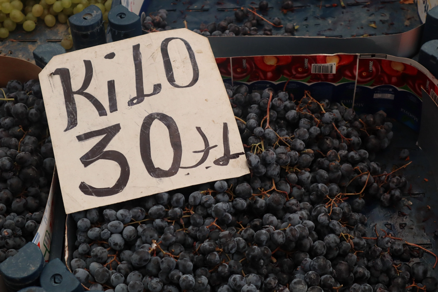 Malatyalılar Alışveriş Tercihlerini Değiştirdi! Marketlere Değil Semt Pazarlarına Akın Ettiler..