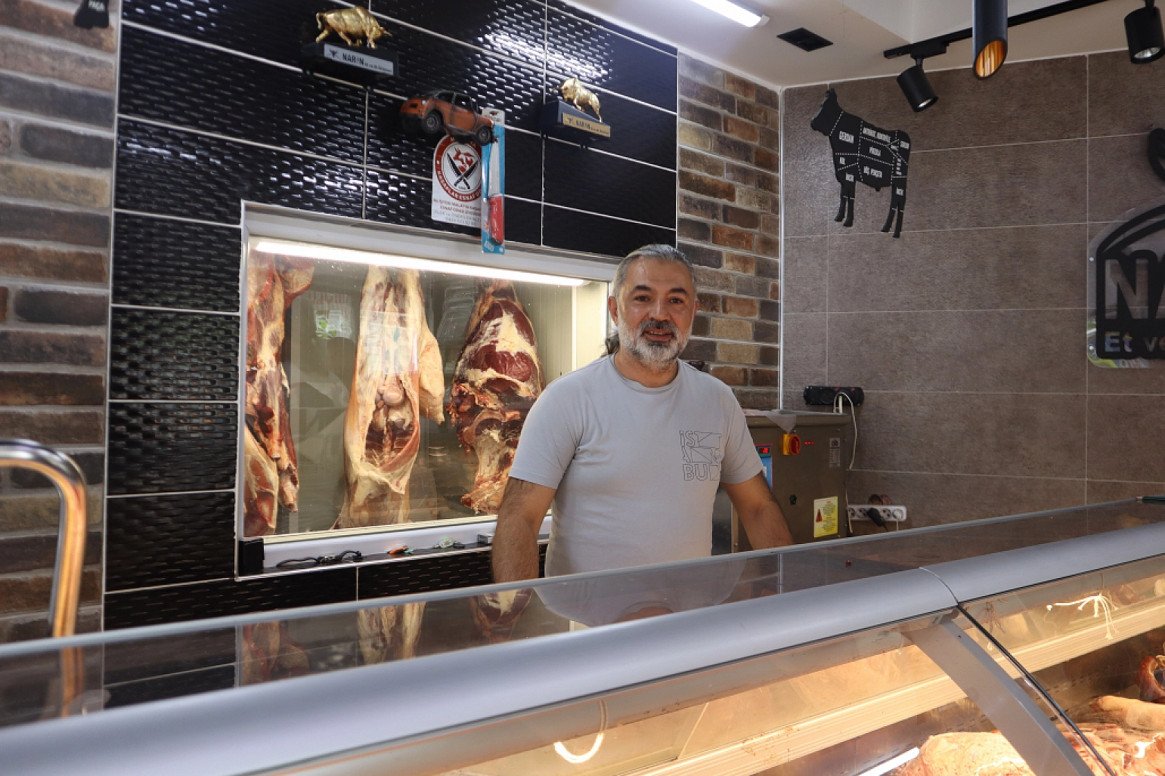 Et Skandalı Sonrası Uyarı: Kasap Mı Market Mi Tercih Edilmeli? Et Alırken Nelere Dikkat Etmeliyiz?