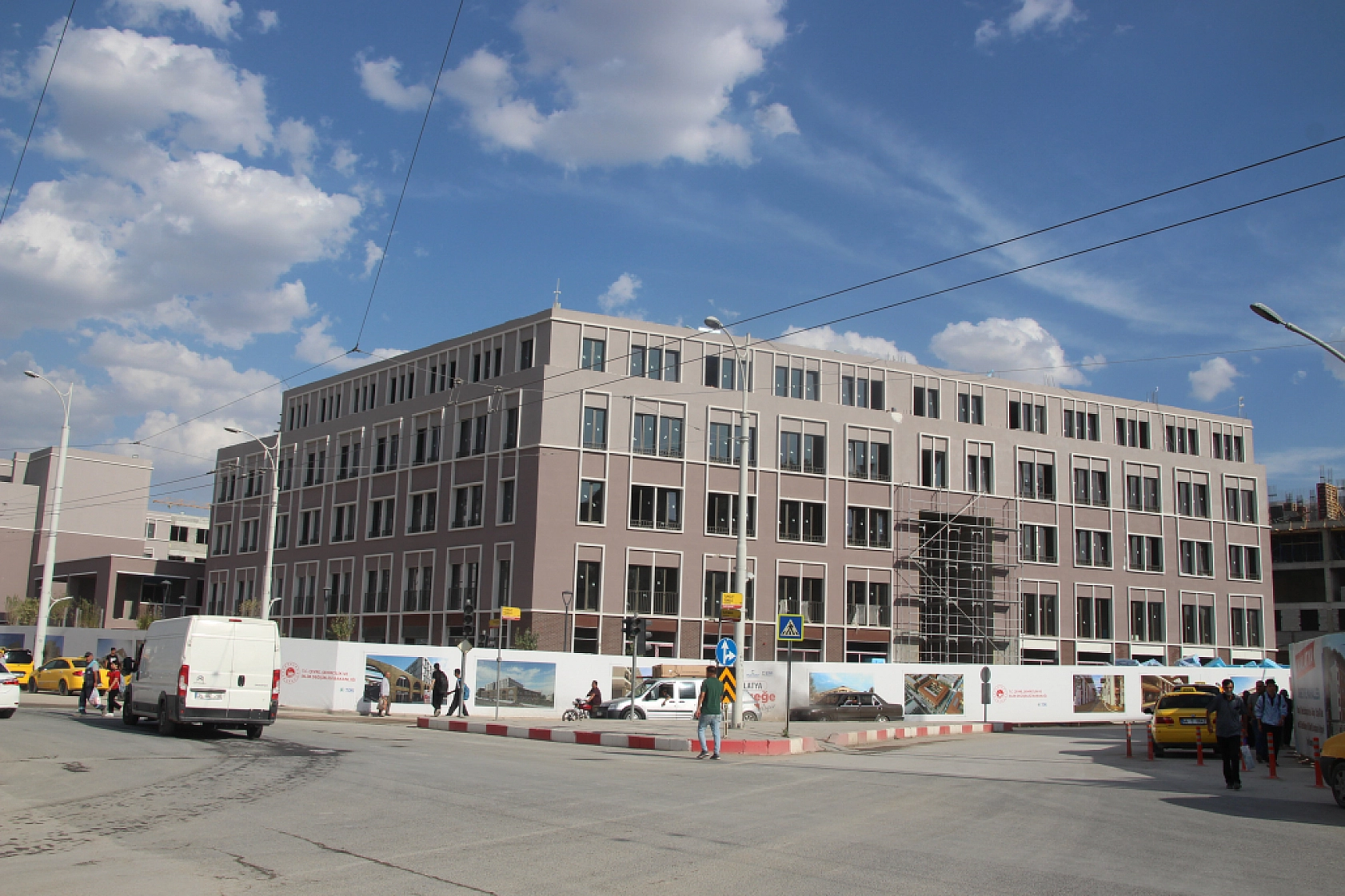 Sürekli ertelenip duruyordu: Dükkânlar için geri sayım başladı