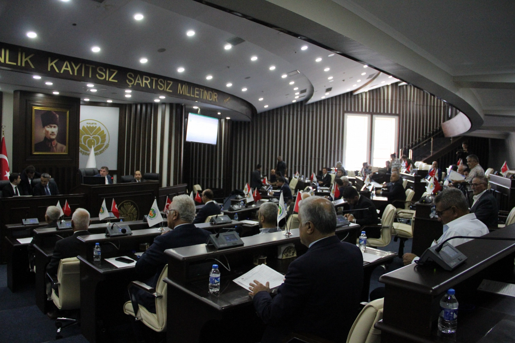 Kamulaştırmadan El Koydular: Büyükşehir Belediyesi Bir Kez Daha Tazminat Ödeyecek!