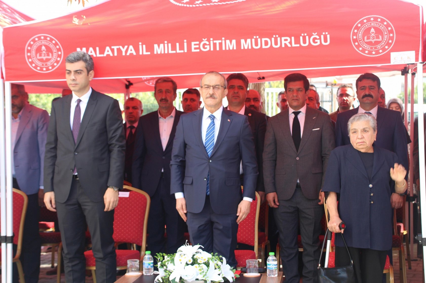 Muazzam Projelere Sahip Çıkalım...!