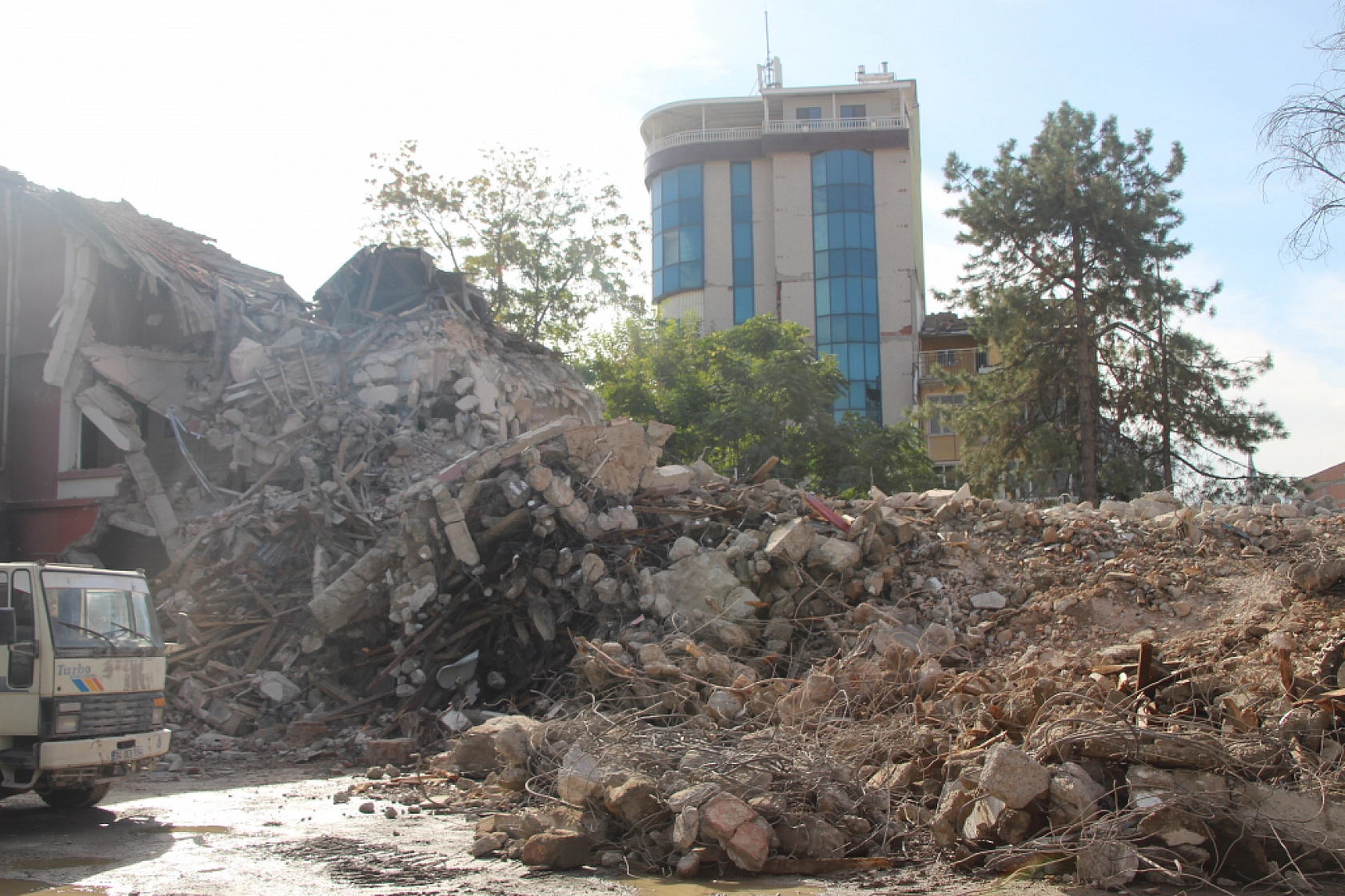81 Yıllık Tarihi Lise Malatya'da Resmen Maziye Karışıyor… Anılar Sadece Fotoğraflarda Kalacak..! 