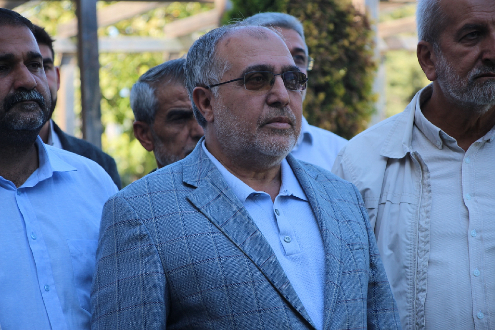 Malatya'da siyasilere çağrı: Kime hizmet ediyorsunuz?