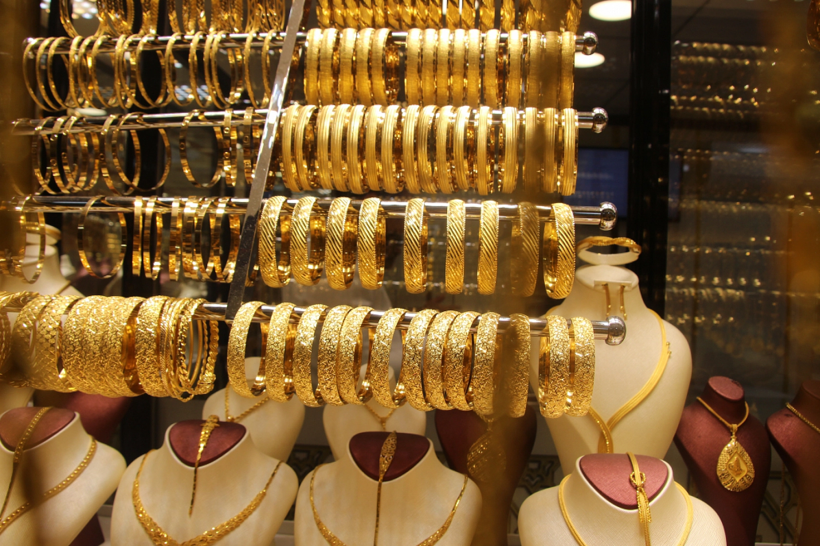 Altın Fiyatlarında Soğuk Duş: Rekor Kıran Altın, Şimdi Ne Yapacak?