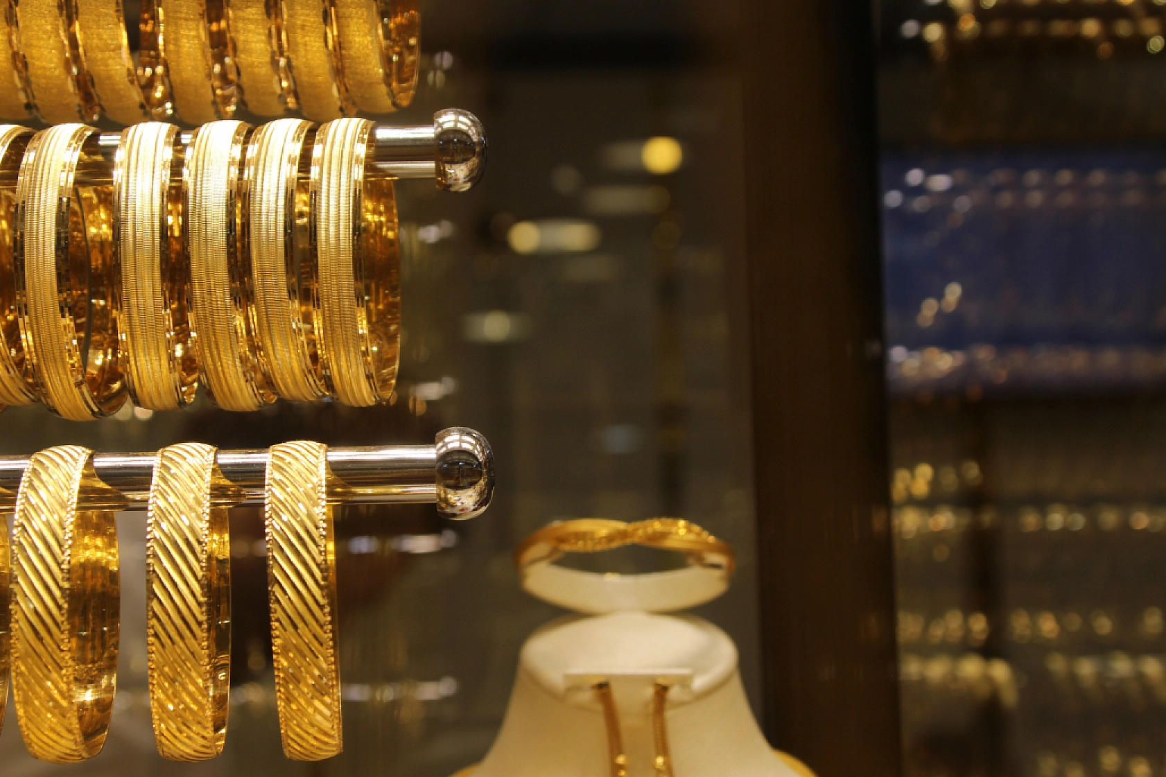 Tablo Değişiyor! Altın Fiyatlarında Dalgalanmalar Devam Ediyor…!