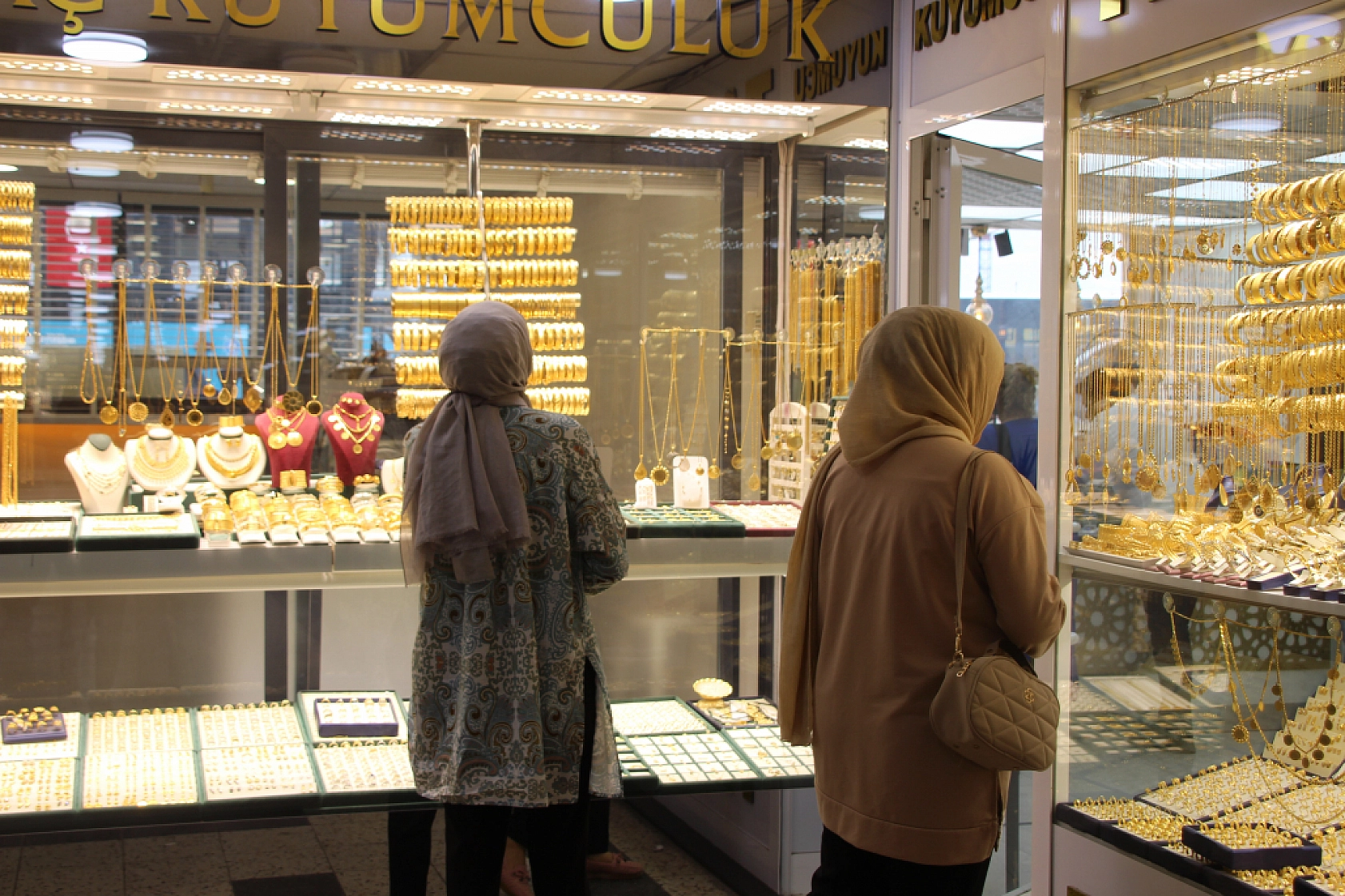 ABD-Çin gerilimi altın fiyatlarını fırlattı: Rekor üstüne rekor!