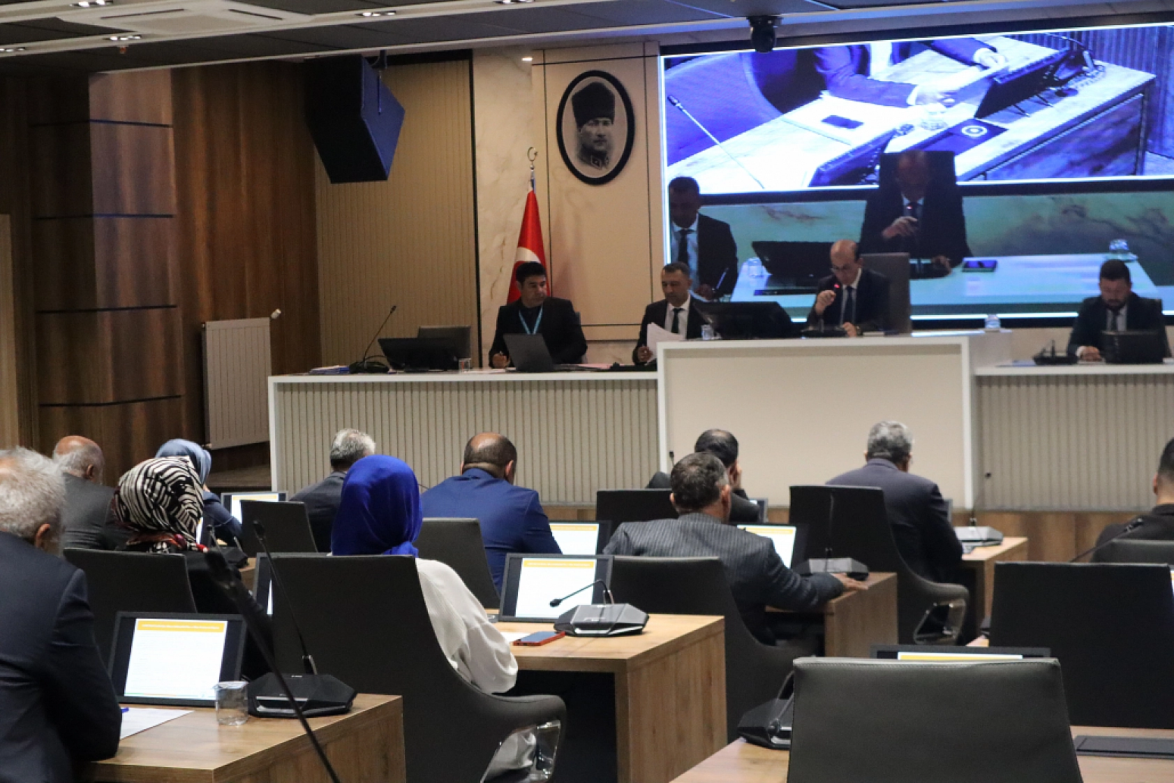 Yeşilyurt Meclisi Toplandı: 2025 Yılı Tahmini Bütçe Belli Oldu!