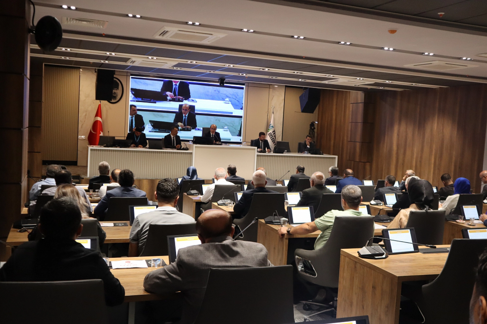 Yeşilyurt Meclisi Toplandı: 2025 Yılı Tahmini Bütçe Belli Oldu!