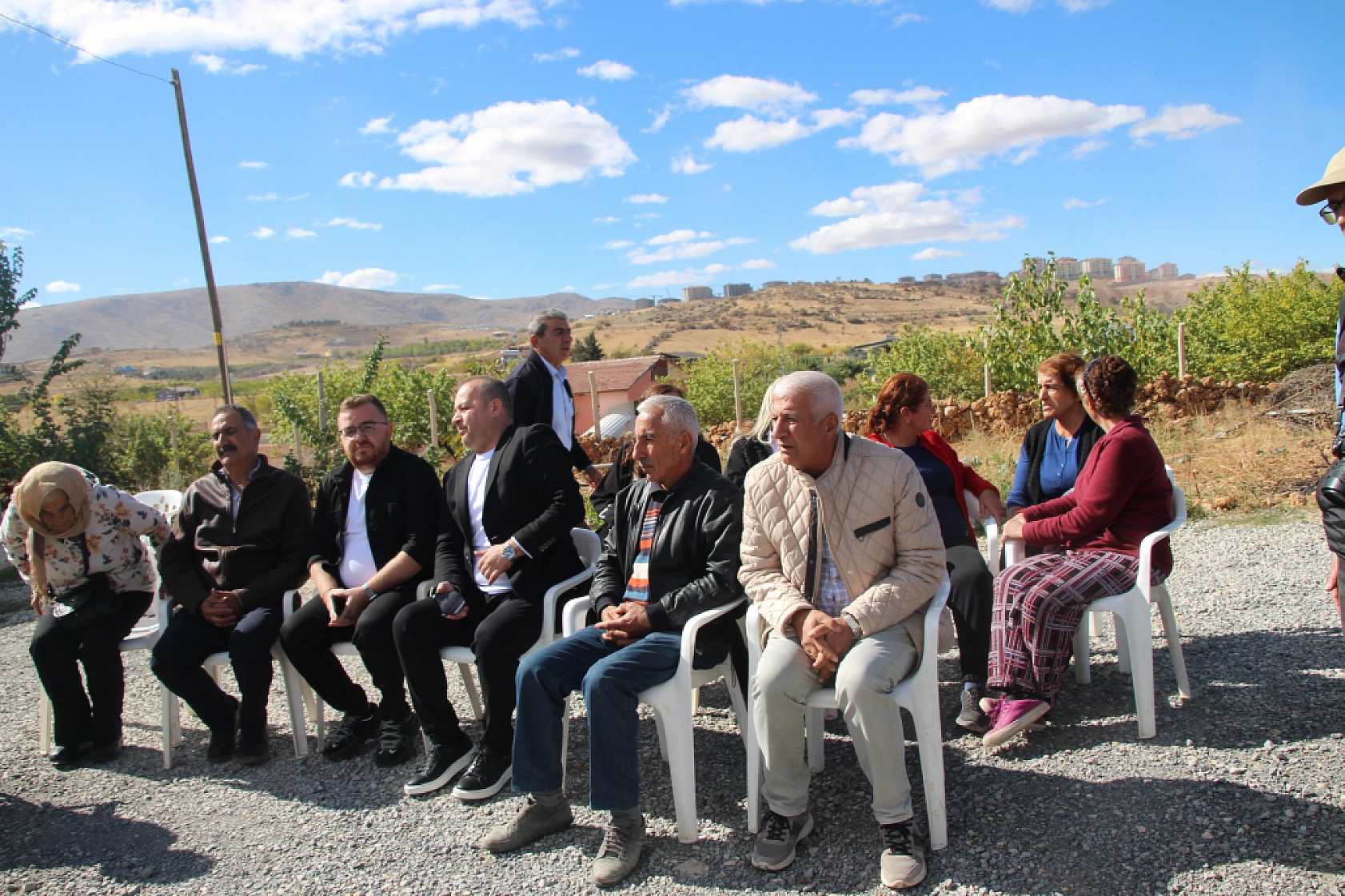 TOKİ'ye Sert Eleştiri Komşuya Var, Malatya'ya Yok…! 