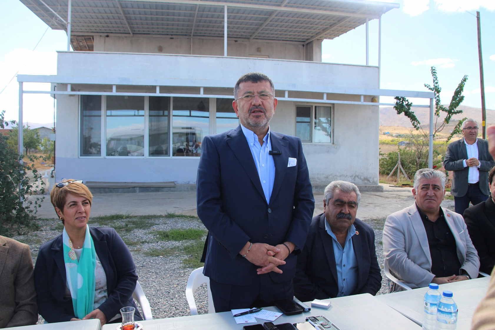 TOKİ'ye Sert Eleştiri Komşuya Var, Malatya'ya Yok…! 