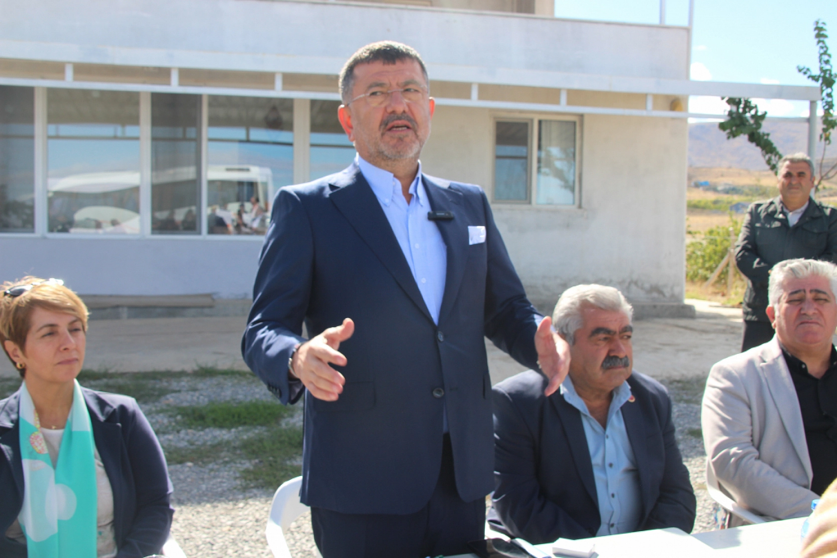 TOKİ'ye Sert Eleştiri Komşuya Var, Malatya'ya Yok…! 