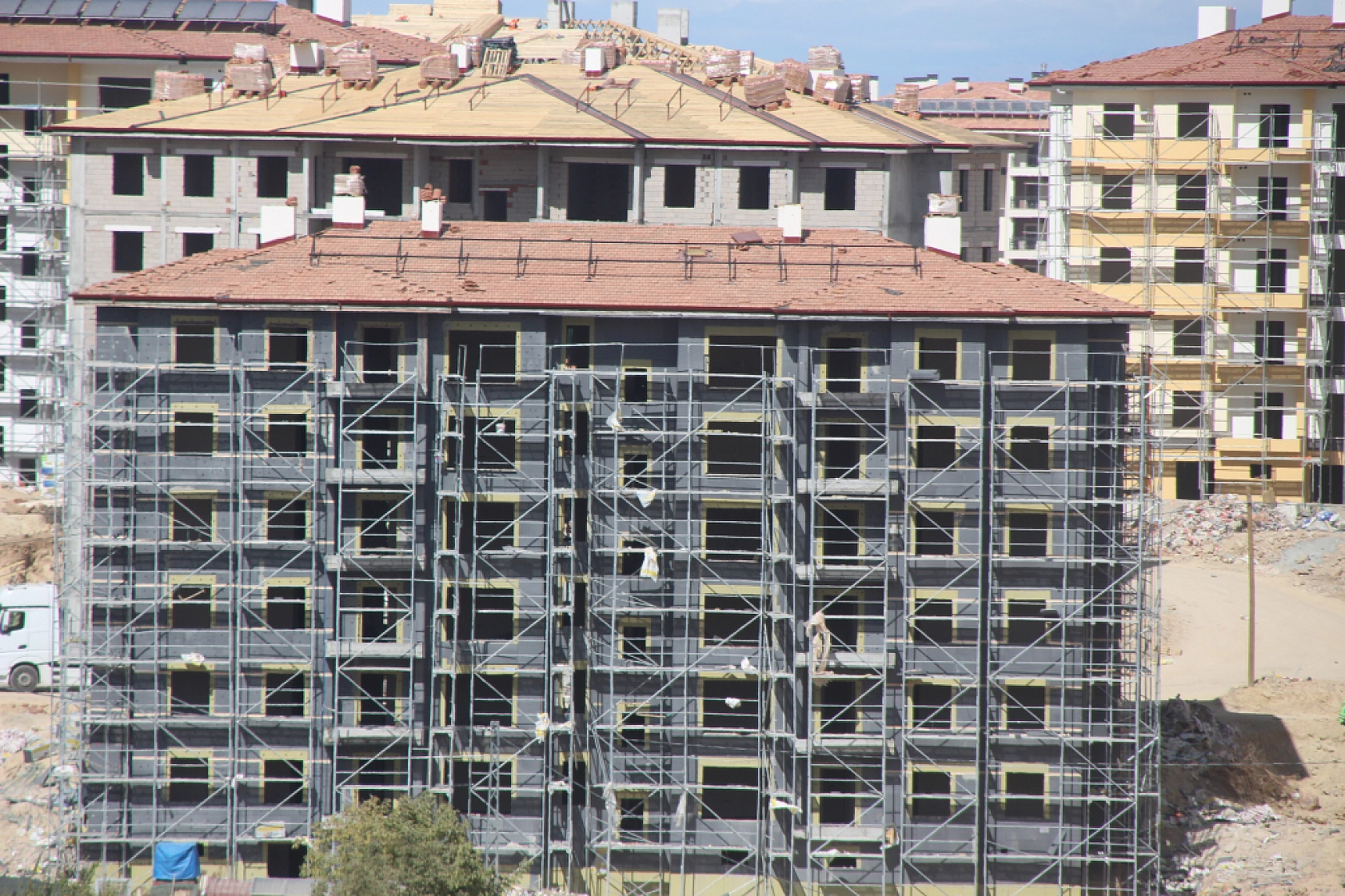 Malatya Valisi deprem konutlarıyla ilgili son durumu paylaştı… İşte detaylar…