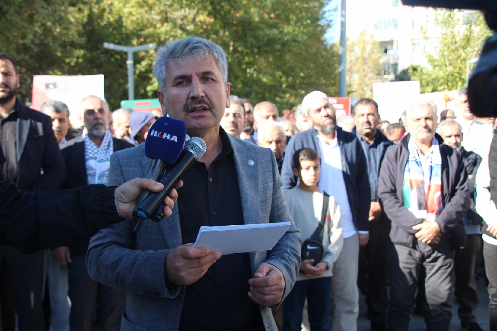 Binlerce Malatyalı  Şehit Yahya Sinvar İçin Haykırdı!