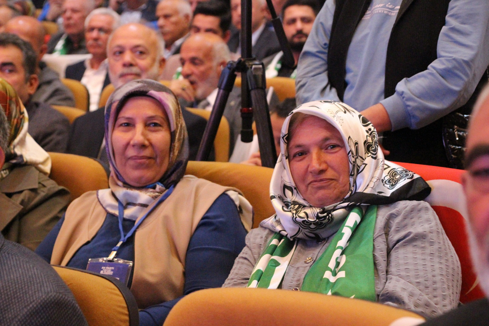 AK Parti'de Yeni Yönetim Listesi Açıklandı...! Yaylacı Güven Tazeledi