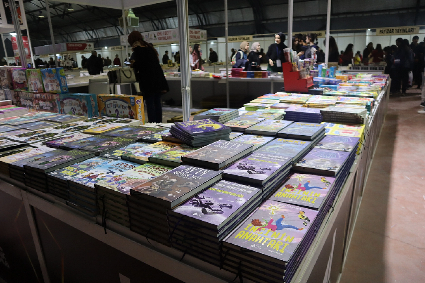 Depremden Sonra İlk Kez Düzenlendi: 200 Bin Kişi Akın Etti!