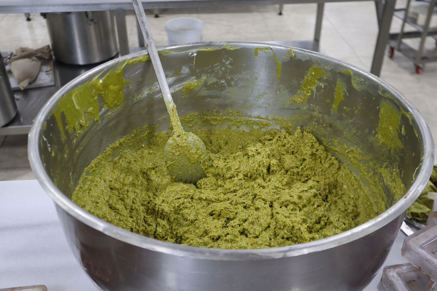 Türkiye'yi Kasıp Kavuran Dubai Çikolatası Artık Malatya'da da Üretiliyor!