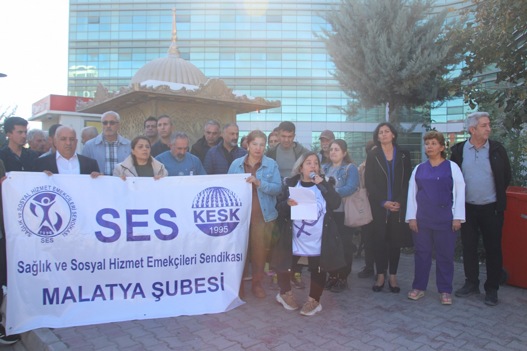 Kaplan: 'Hastaların Geleceği Tehlikede!'