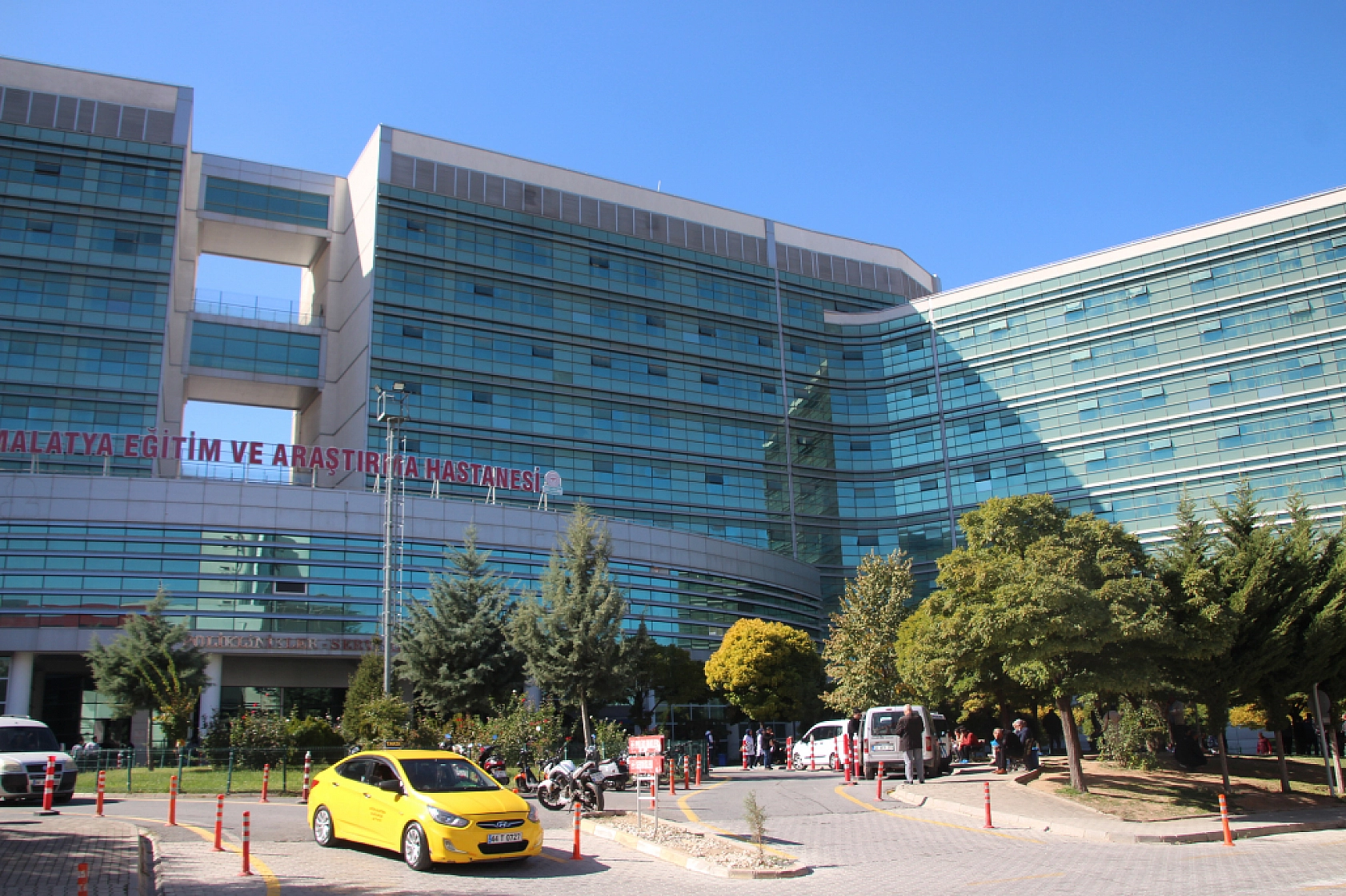 Kaplan: 'Hastaların Geleceği Tehlikede!'