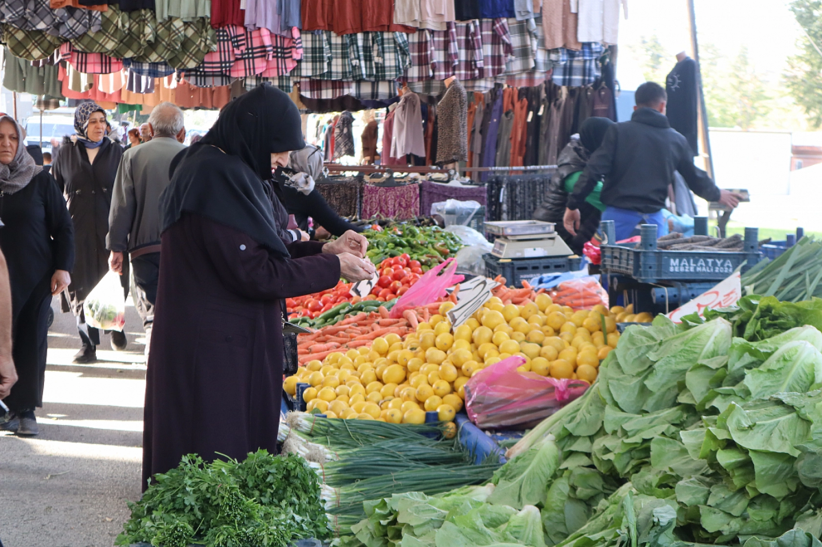 Malatya'da Pazar Fiyatları da Vatandaşın Ceplerini Yakıyor!