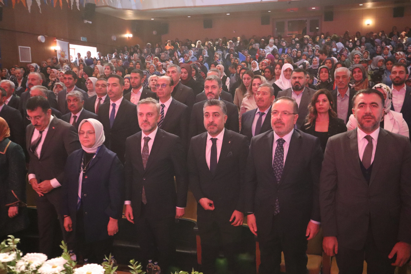 AK Parti Malatya'da Kongreyi Erteledi! Gören Mi Boyraz Mı…?