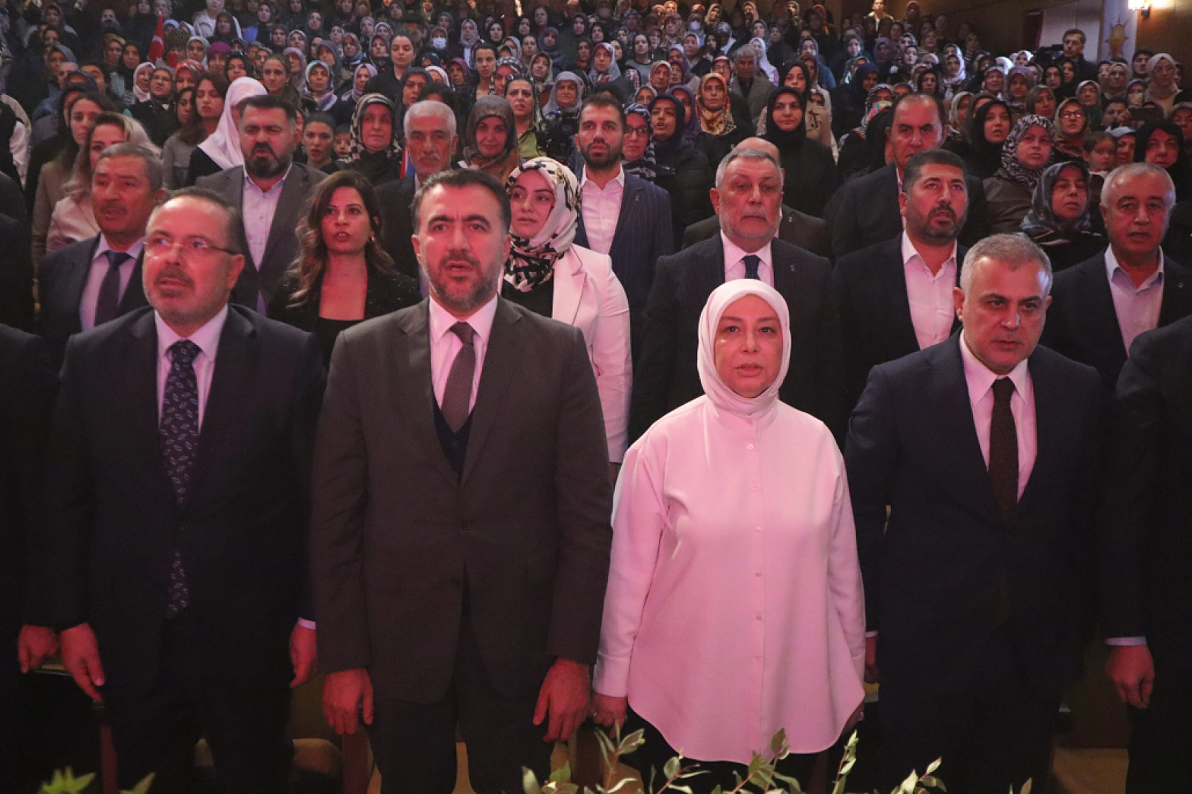 AK Parti Seçime Gitti! İnanç Güven Tazeledi! İşte Yeni Yönetim Listesi...