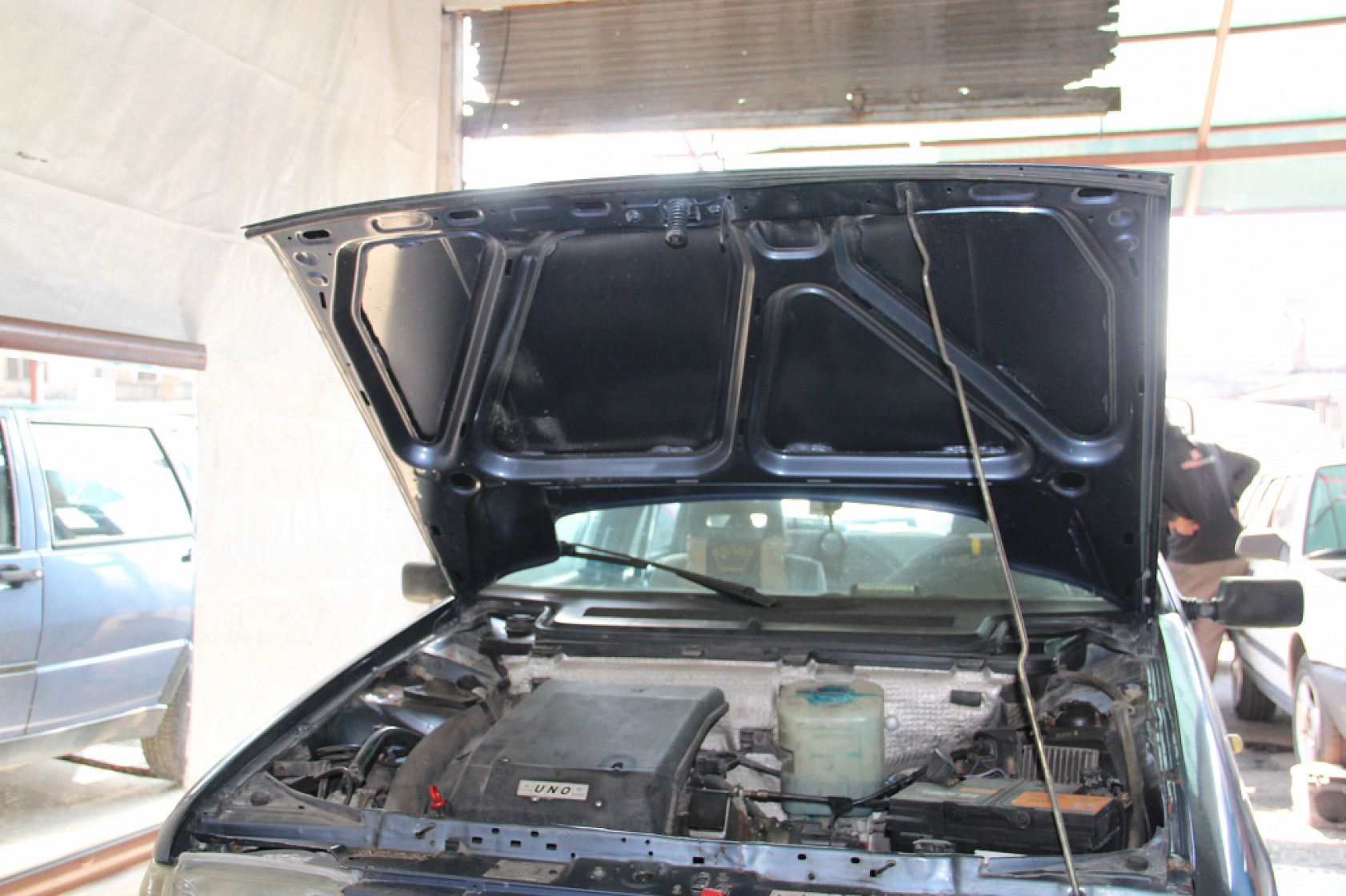 Oto Tamir Fiyatı Cüzdanı Zorladı: Vatandaş Tamir Ettiremediği Aracını Satıyor!