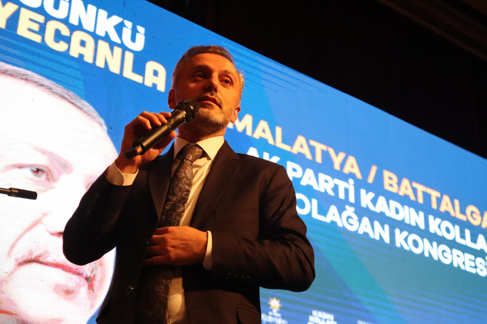 AK Parti Seçime Gitti! İnanç Güven Tazeledi! İşte Yeni Yönetim Listesi...