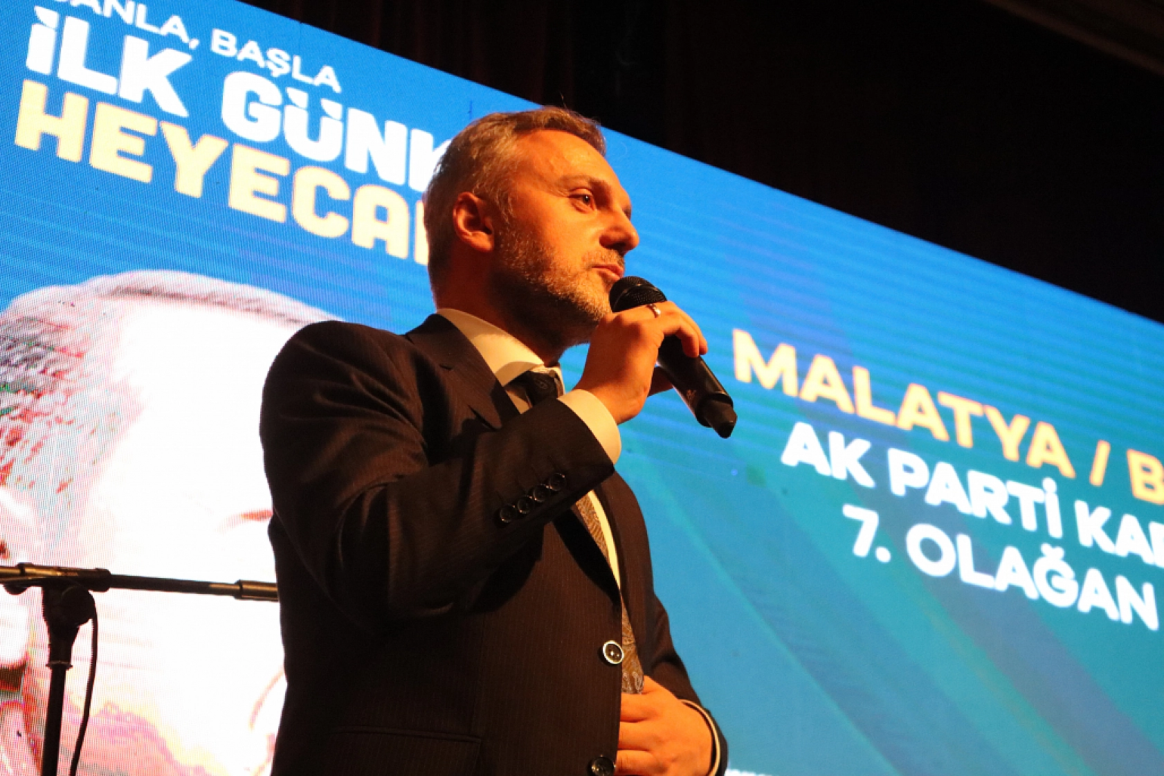 AK Parti Seçime Gitti! İnanç Güven Tazeledi! İşte Yeni Yönetim Listesi...