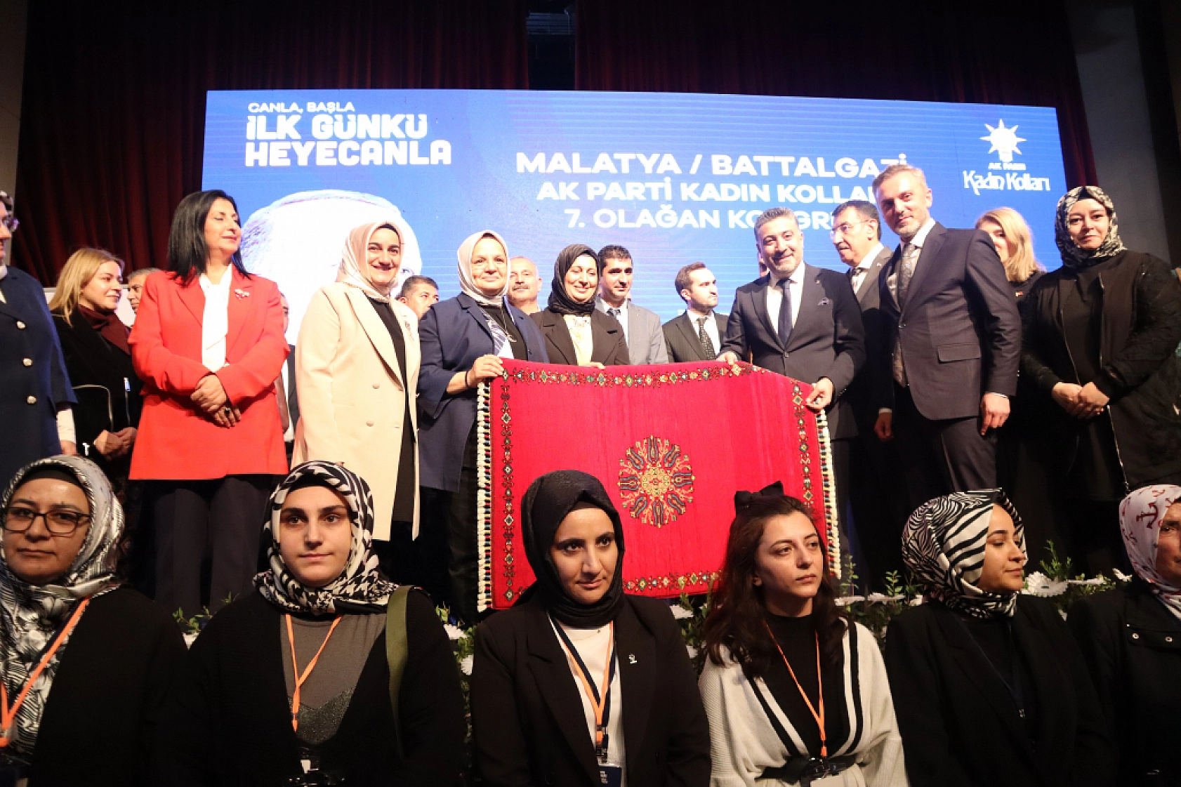 AK Parti Seçime Gitti! İnanç Güven Tazeledi! İşte Yeni Yönetim Listesi...