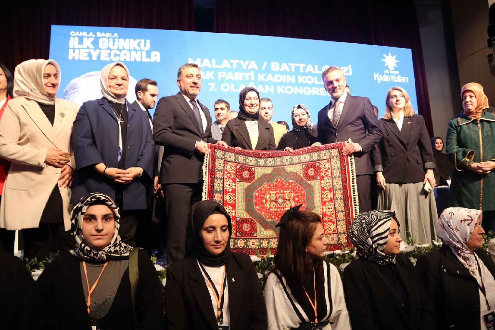 AK Parti Seçime Gitti! İnanç Güven Tazeledi! İşte Yeni Yönetim Listesi...