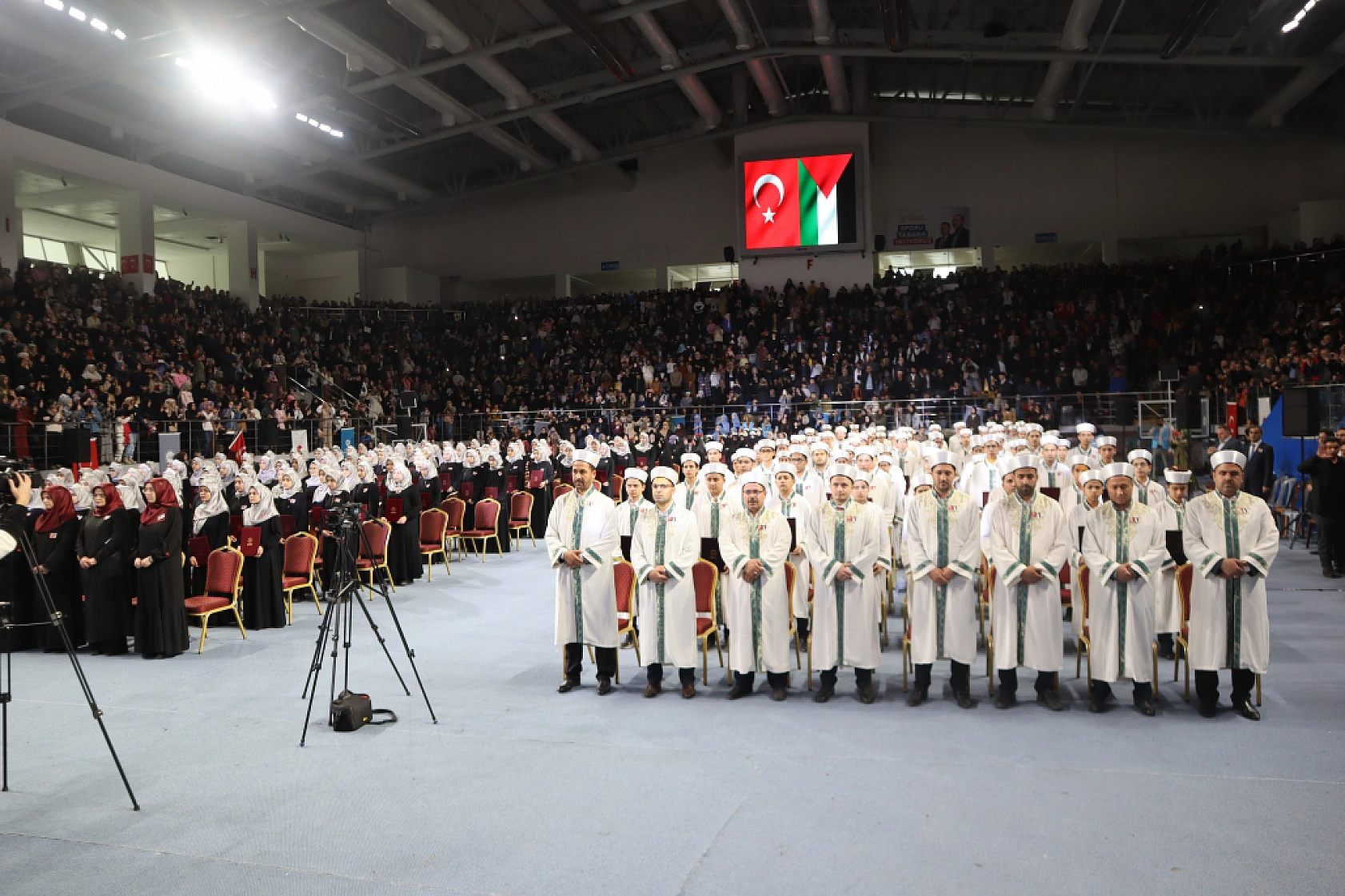 Malatya'dan Hayırseverlere Çağrı: Camilerimizi Ayağa Kaldıralım!