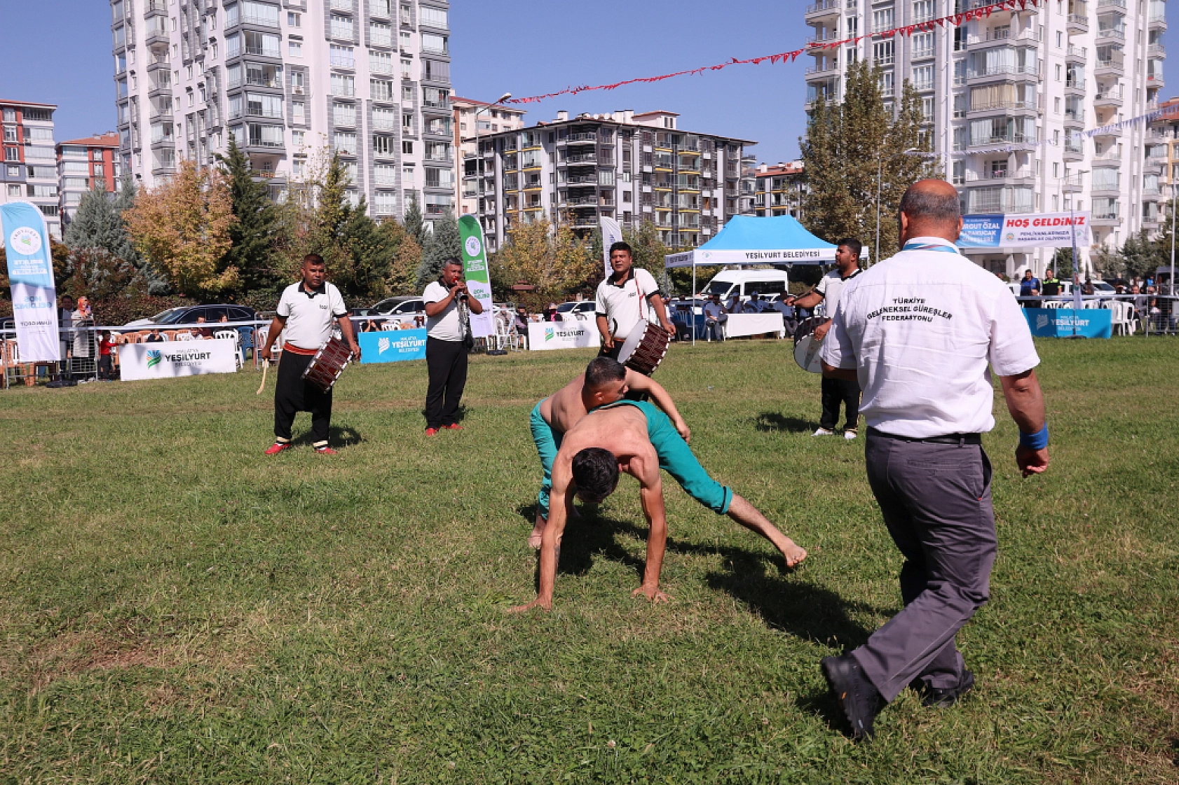 Malatya'da Karakucak Güreşleri Coşkusuyla Başladı