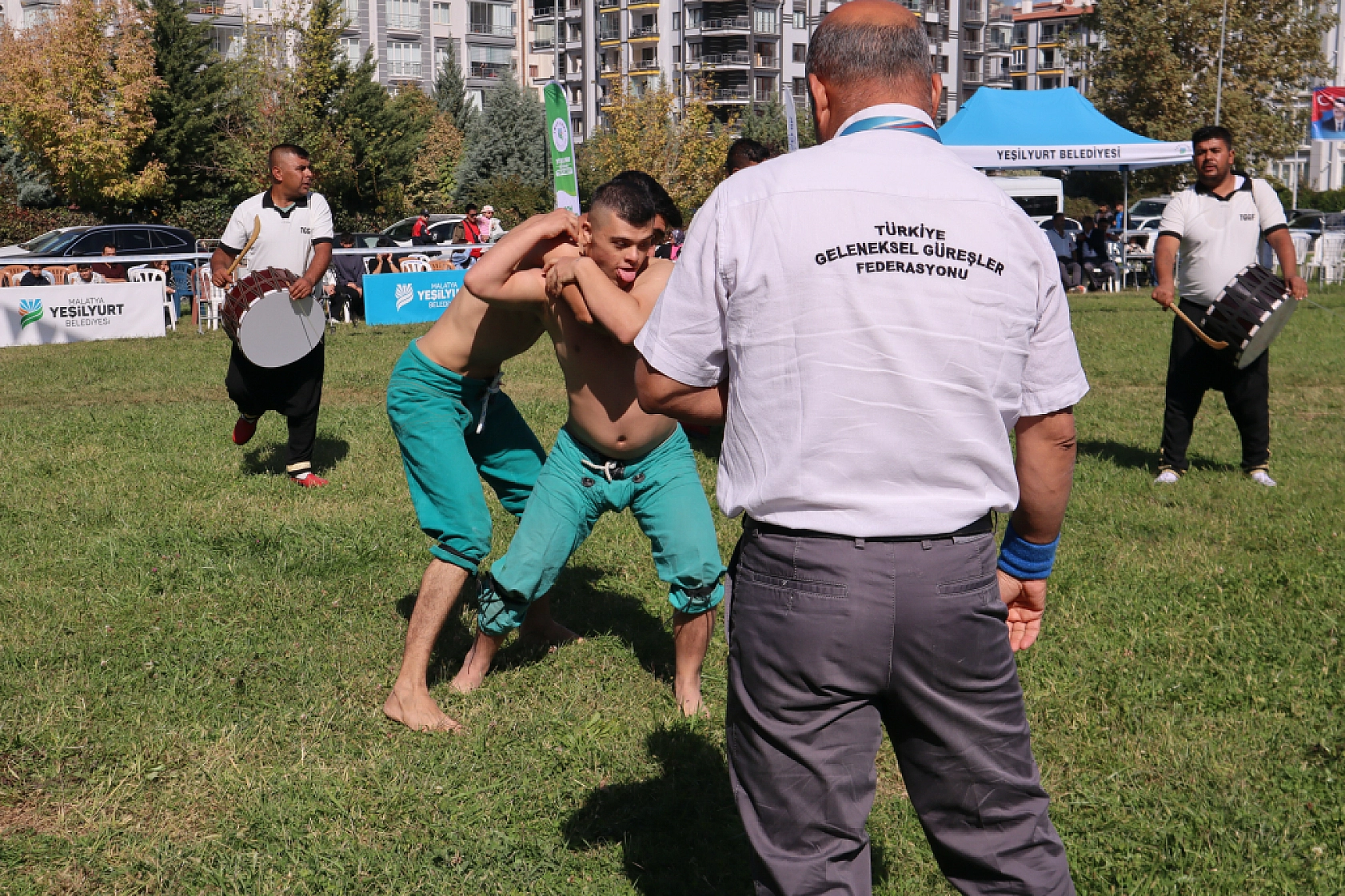 Malatya'da Karakucak Güreşleri Coşkusuyla Başladı