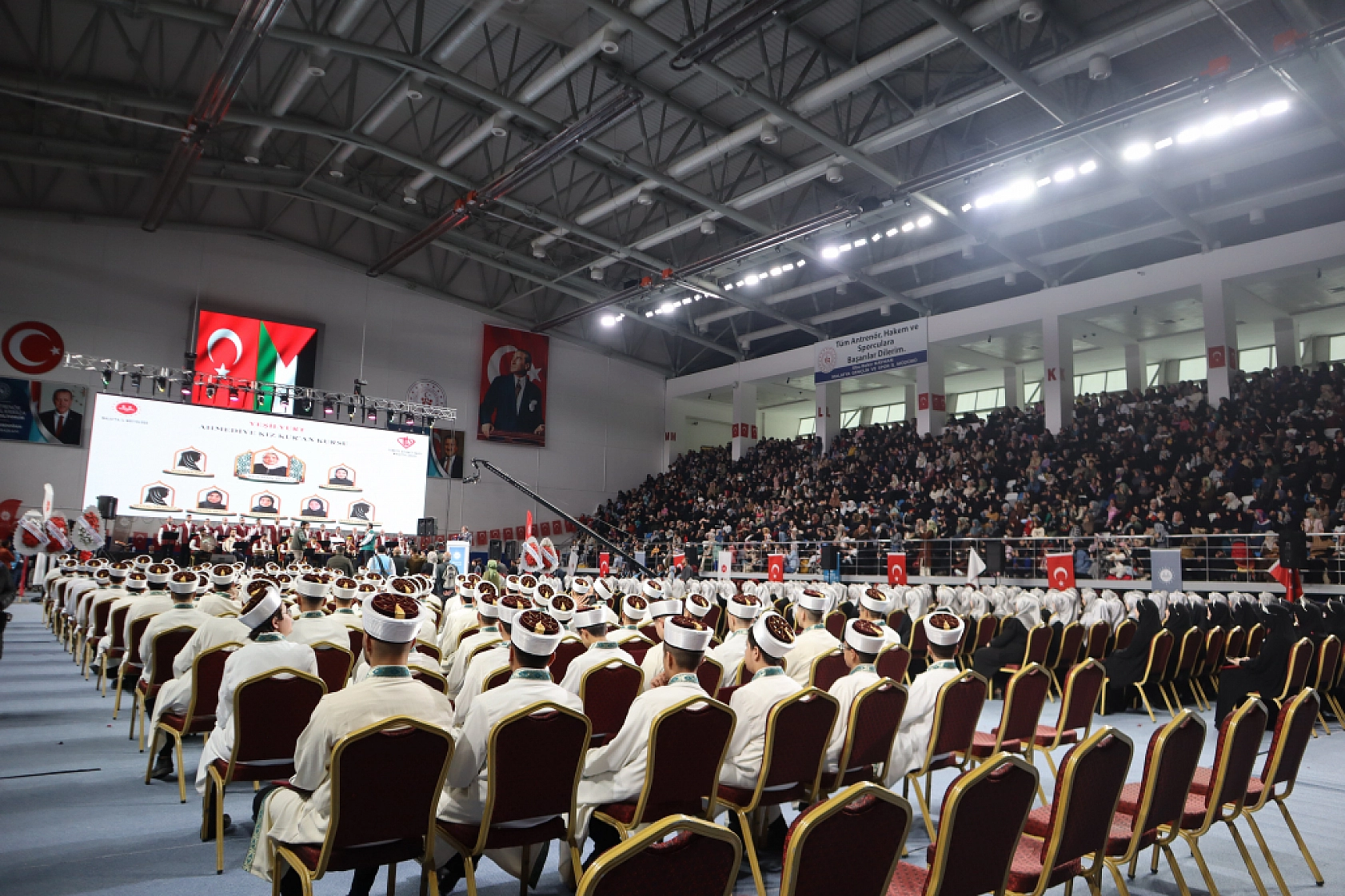 Malatya'dan Hayırseverlere Çağrı: Camilerimizi Ayağa Kaldıralım!