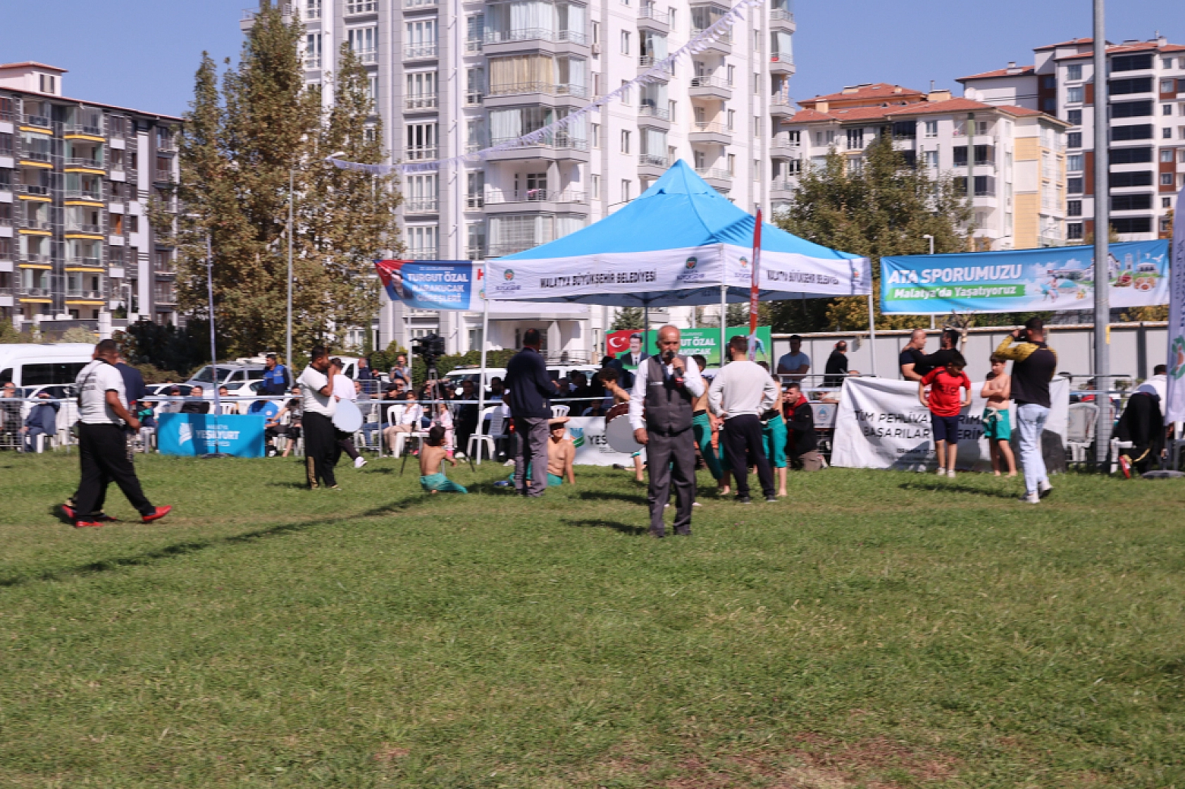 Malatya'da Karakucak Güreşleri Coşkusuyla Başladı