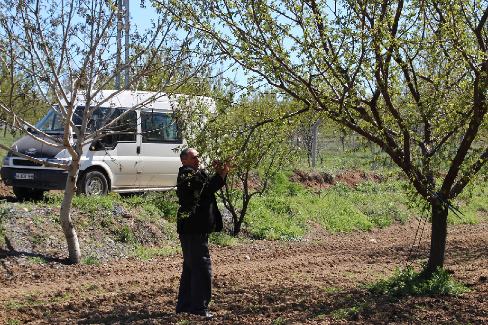 Bayram Sonrası Sözü Yalan Oldu: Zirai Don Ödemesi İçin Yeni Tarih Tepki Çekti