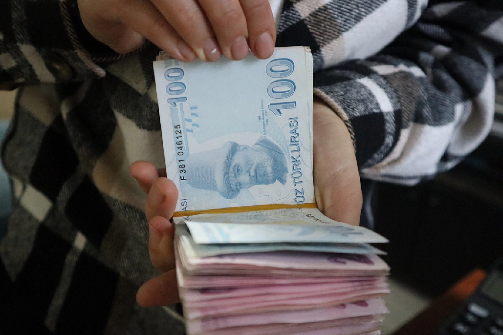 Enflasyonun Gölgesinde Bedelli Askerlik: Yeni Rakamlar Cebinizi Yakacak!