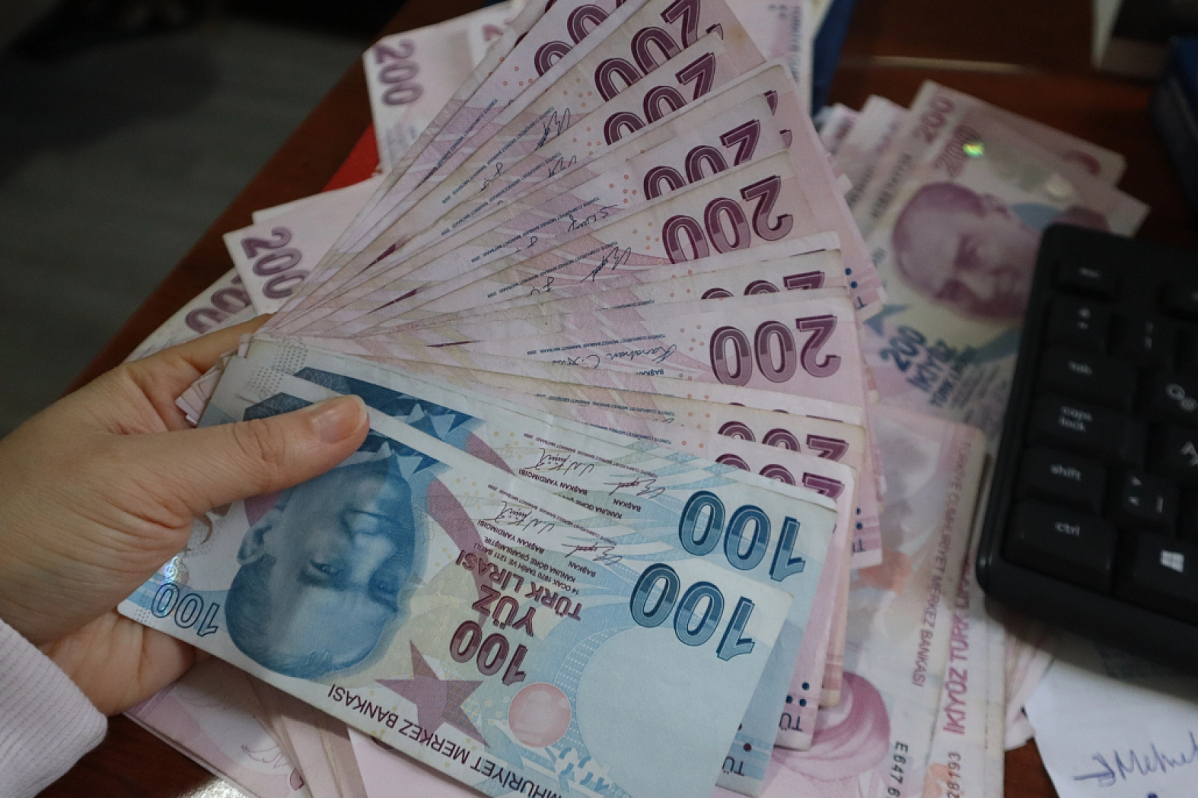 Enflasyonun Gölgesinde Bedelli Askerlik: Yeni Rakamlar Cebinizi Yakacak!