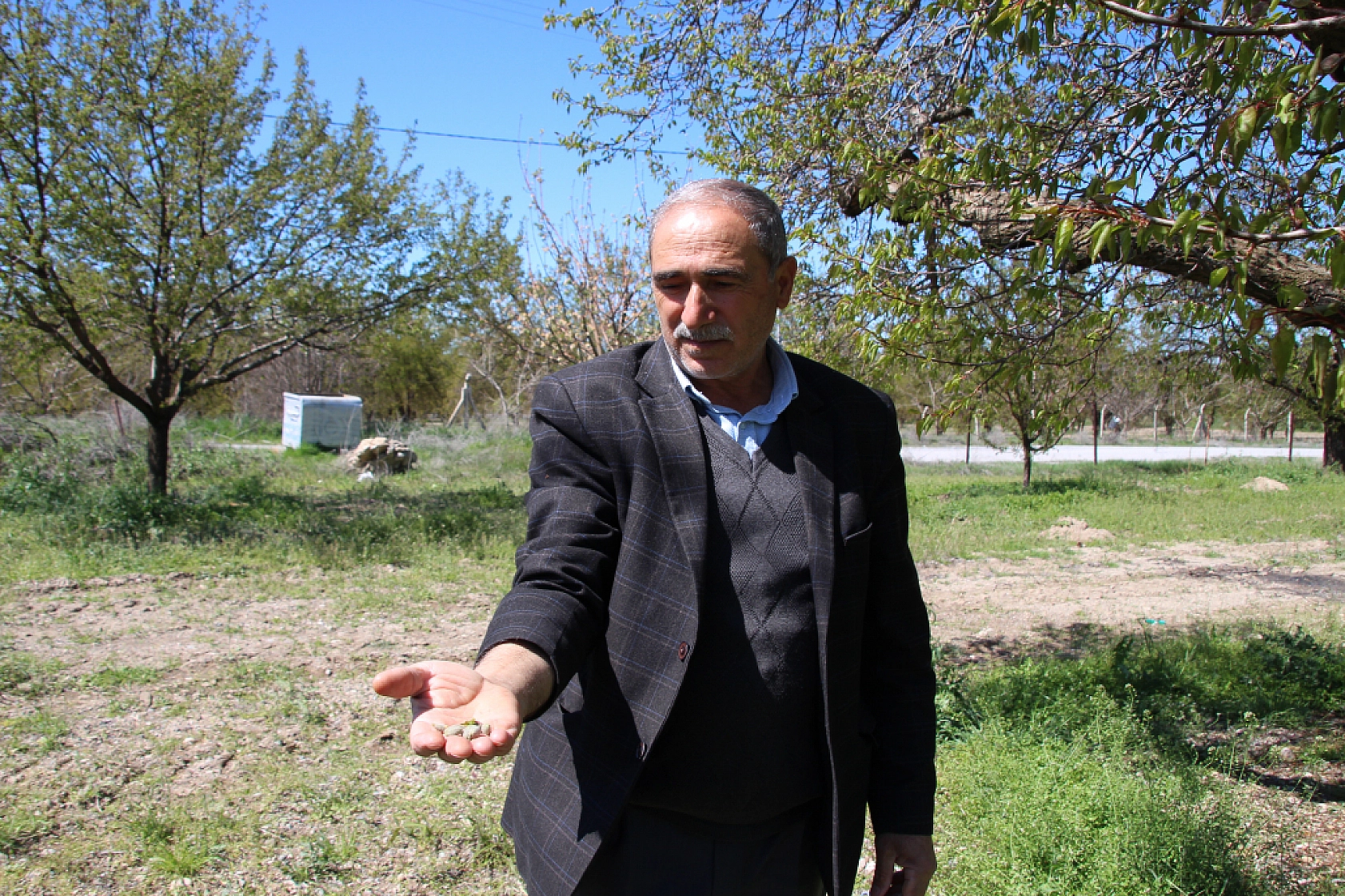 Ağbaba'dan zirai don eleştirisi: Üretici daha ne kadar bekleyecek?