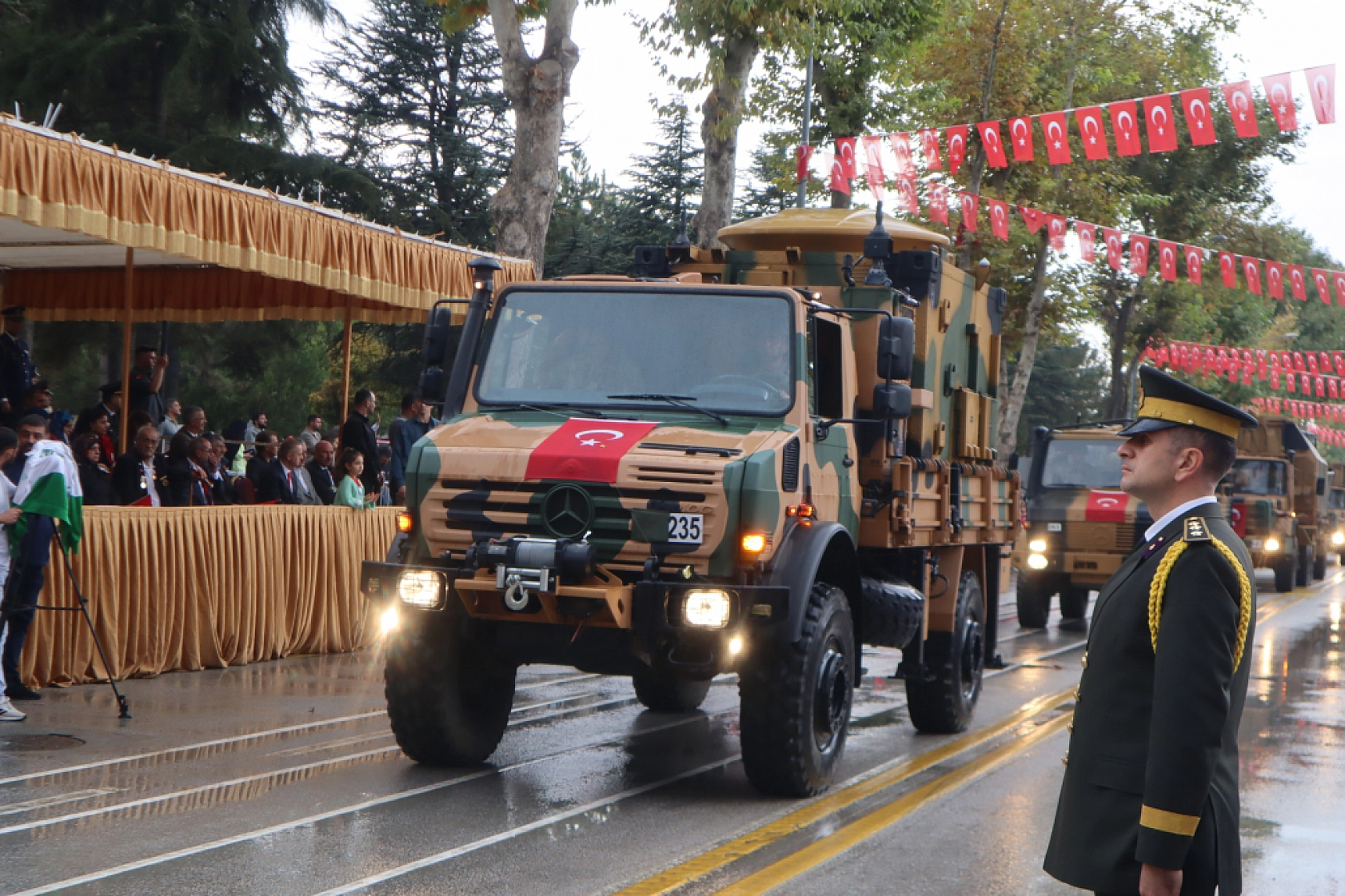 Malatya'da Cumhuriyet'in 102. yılı coşkuyla kutlandı