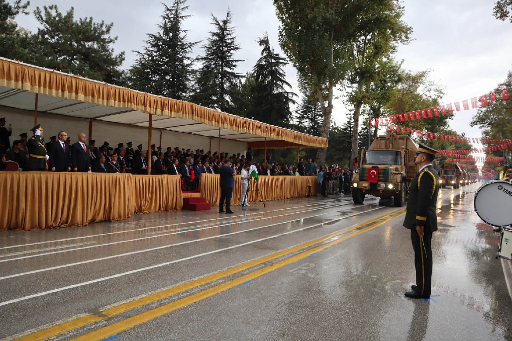 Malatya'da Cumhuriyet'in 102. yılı coşkuyla kutlandı