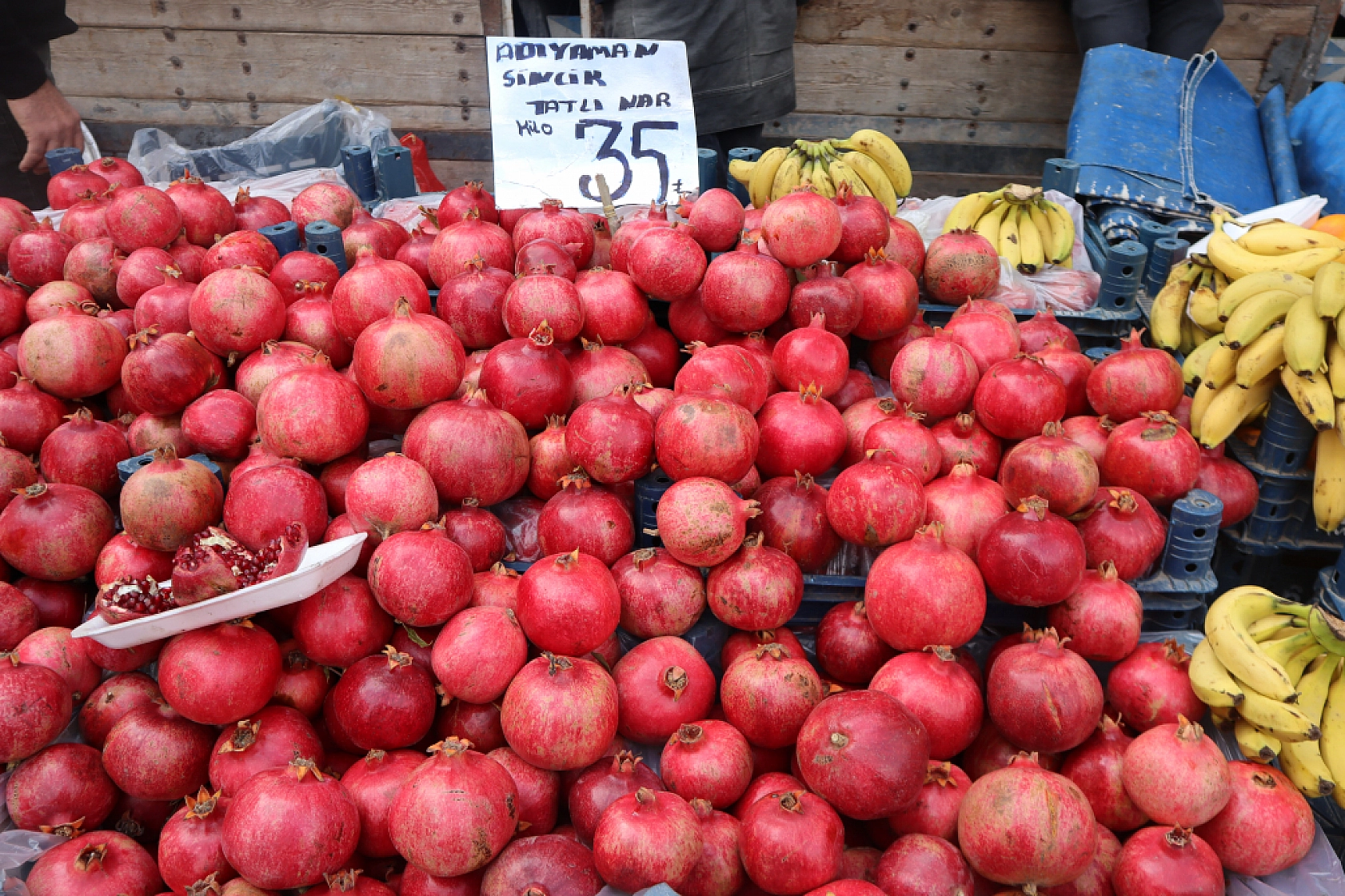Malatyalıların Cebi Yanıyor: Pazardaki Fiyatlar Dudak Uçuklattı! İşte Güncel Fiyatlar...