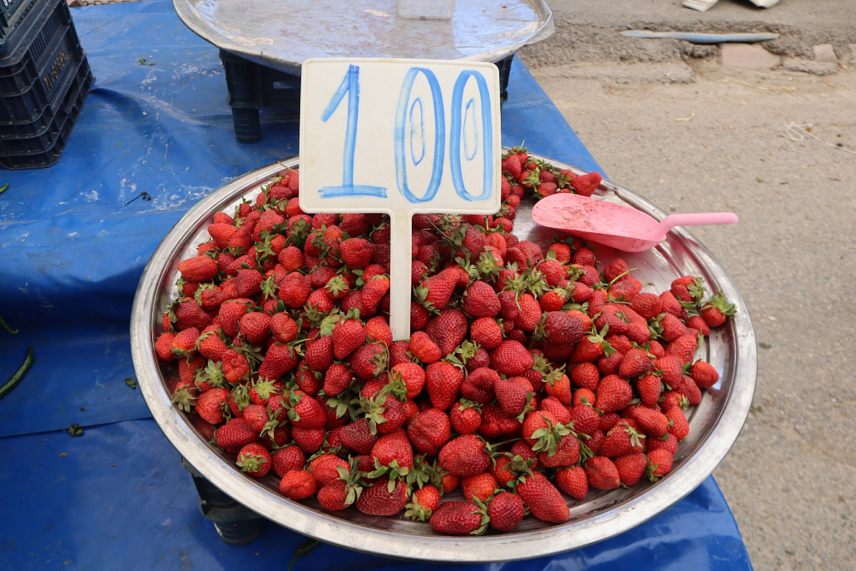 Pazarda bahar havası! Malatya'da pazar tezgahlarında hem renk hem ucuzluk var...