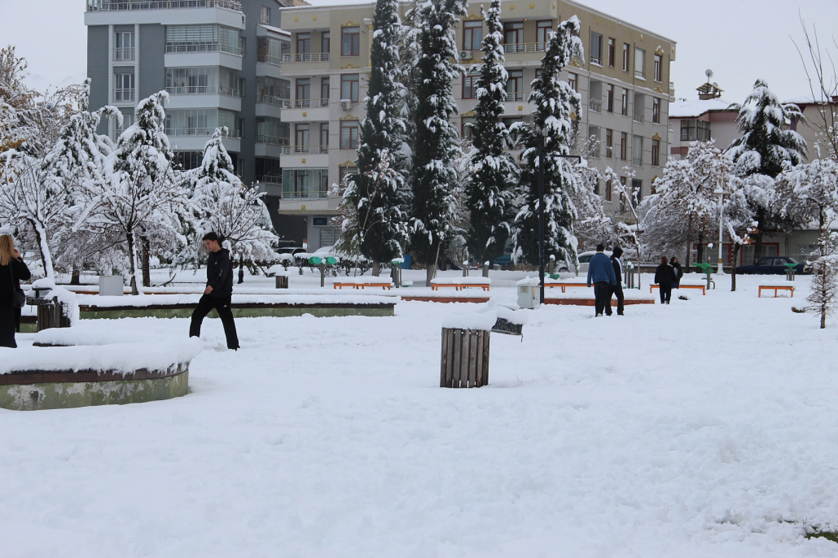 Malatya'da Kar Etkisini Gösterdi: Dereceler Nerde Kaç Ölçüldü...