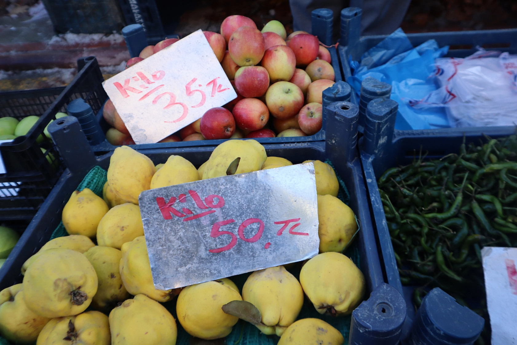Malatya'da Kar Pazar Fiyatlarını Nasıl Etkiledi? Haftanın Zam Şampiyonu Kara Lahana Oldu!
